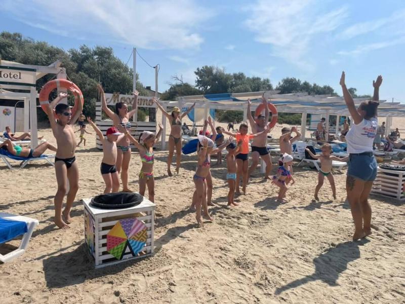 Эмеральдика Family Beach Hotel