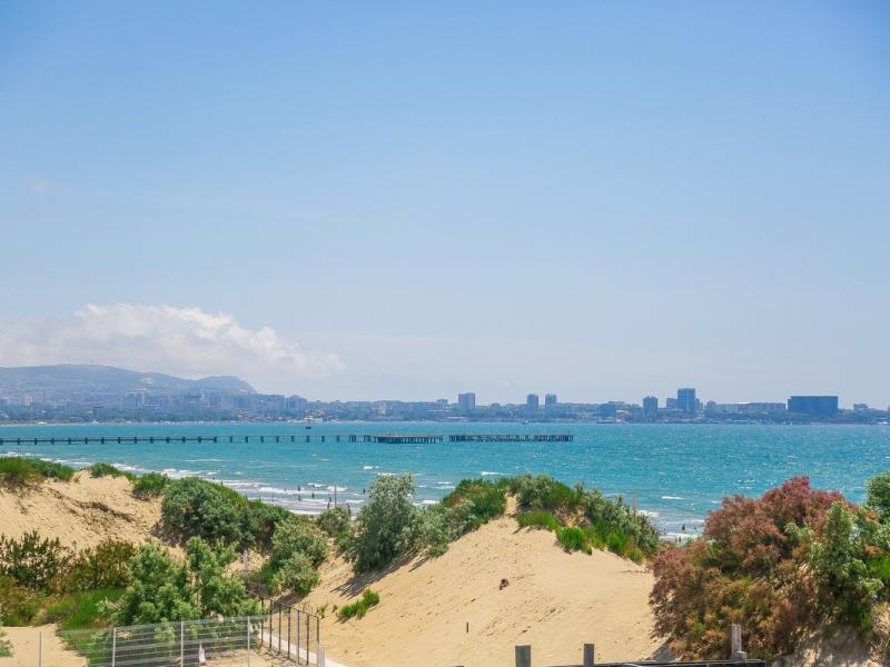 Эмеральдика Family Beach Hotel