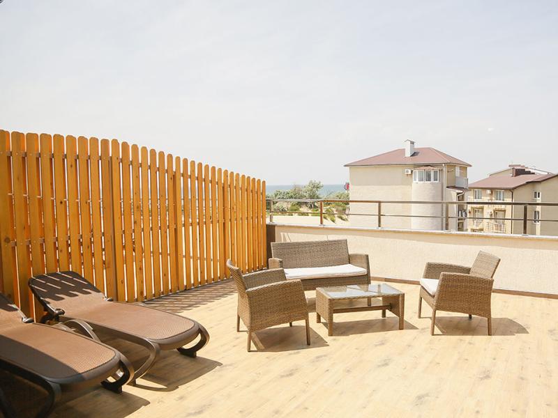 Эмеральдика Family Beach Hotel