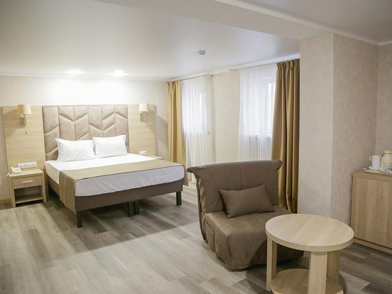 Эмеральдика Family Beach Hotel