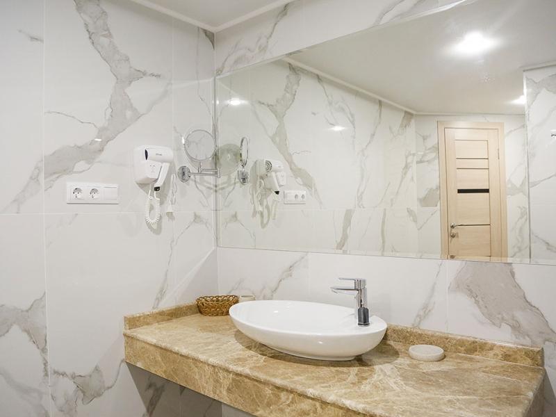 Эмеральдика Family Beach Hotel