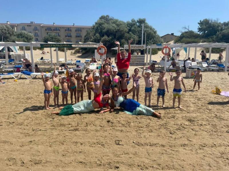 Эмеральдика Family Beach Hotel