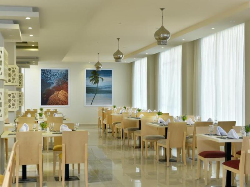 Hoteluxe La Playa Alamein