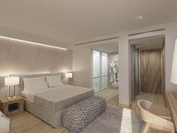 Blue Lagoon City Hotel