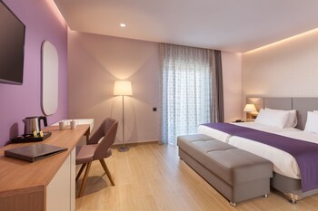 Blue Lagoon City Hotel