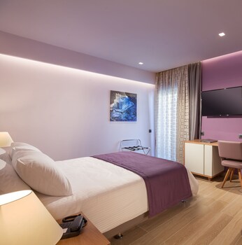 Blue Lagoon City Hotel