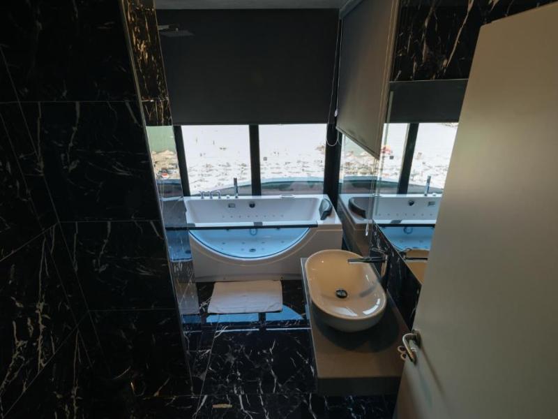 Brilliant Hotel & SPA