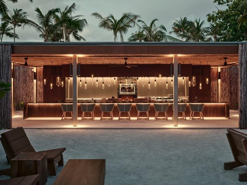 Patina Maldives, Fari Island