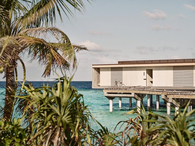 Patina Maldives, Fari Island