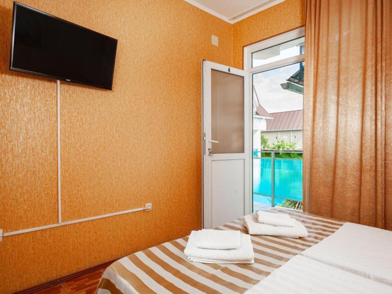 Дельфин Отель (ул. Аллейная)