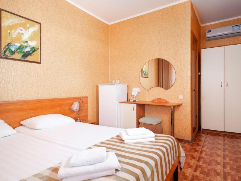 Дельфин Отель (ул. Аллейная)