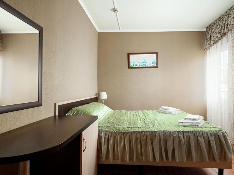 Дельфин Отель (ул. Аллейная)