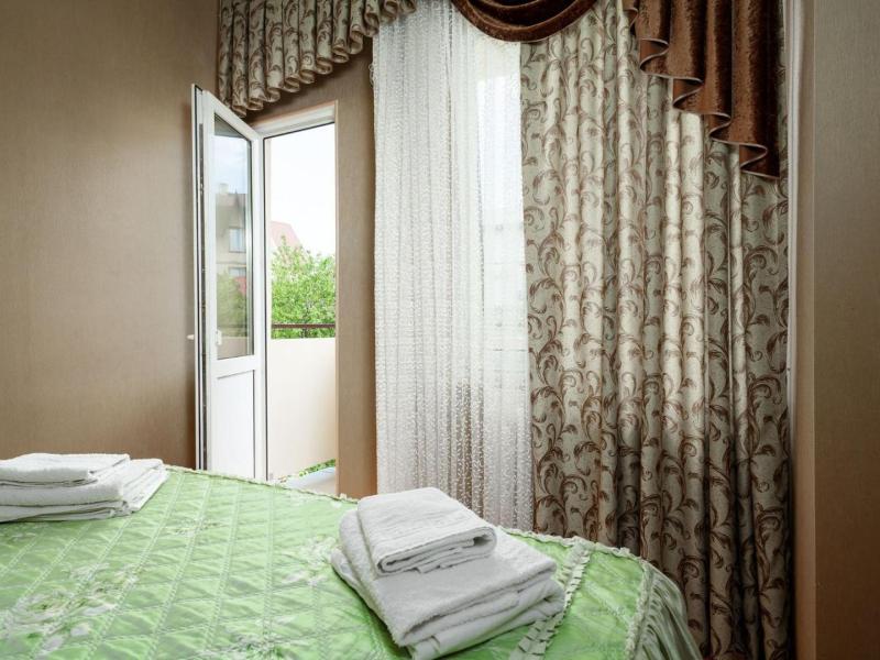 Дельфин Отель (ул. Аллейная)