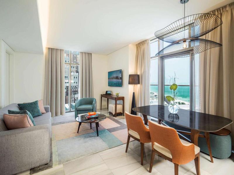 Th8 Palm Dubai Beach Resort Vignette Collection, an IHG hotel