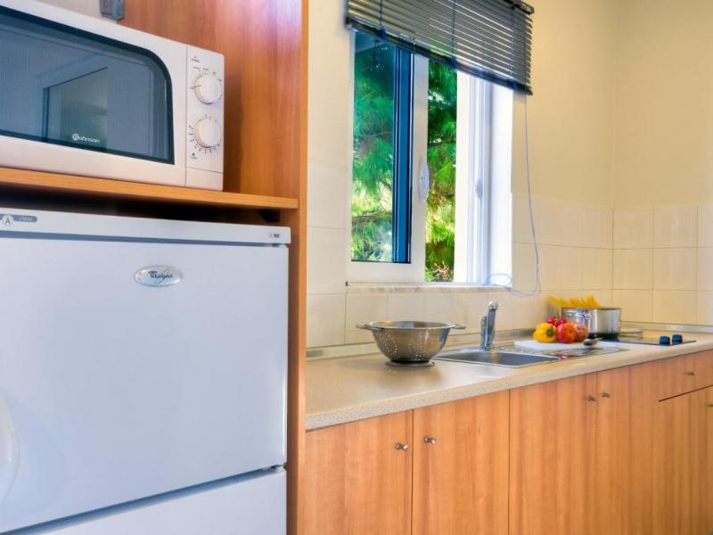 Matina Pefkos Aparthotel