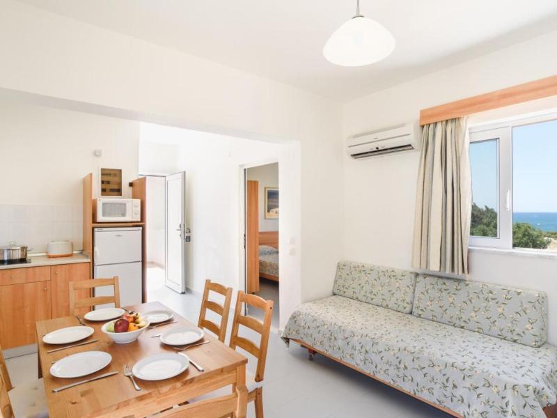 Matina Pefkos Aparthotel