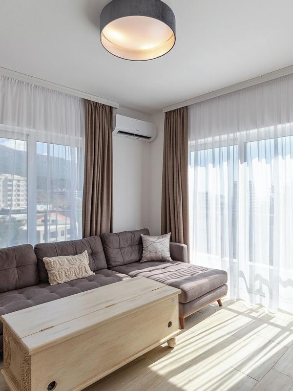 Sunny Side Apartments