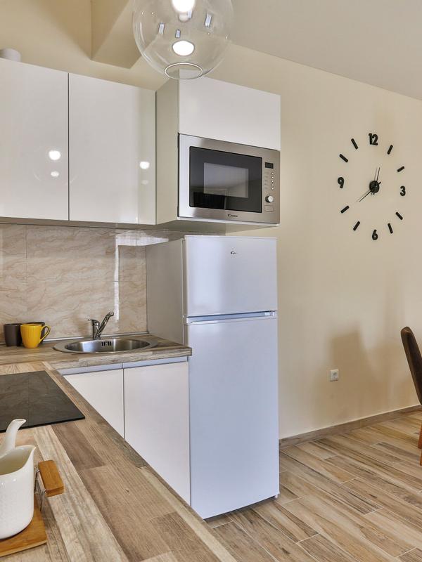Sunny Side Apartments