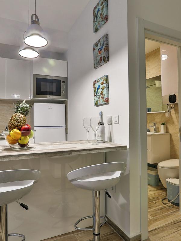 Sunny Side Apartments