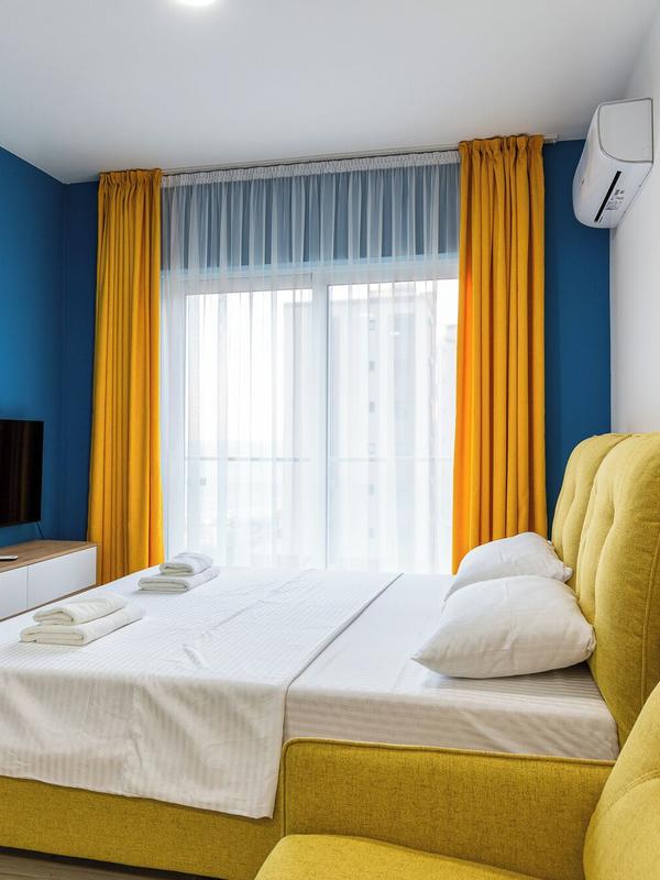 Sunny Side Apartments