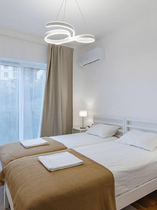 Sunny Side Apartments