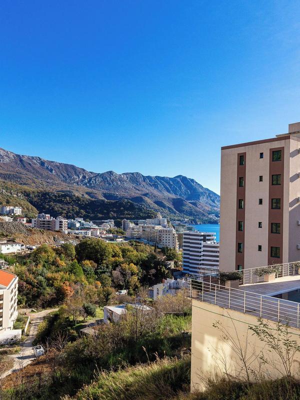 Sunny Side Apartments