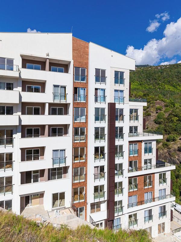 Sunny Side Apartments