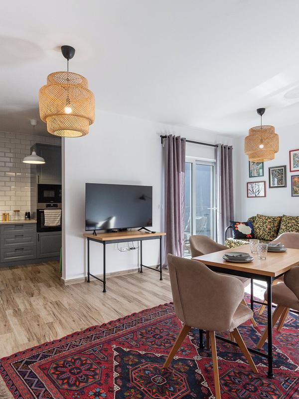 Sunny Side Apartments