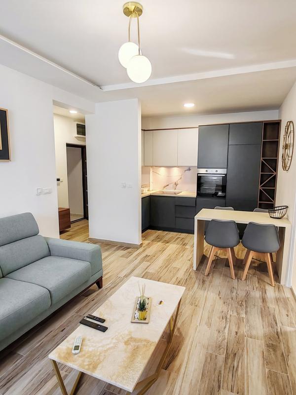 Sunny Side Apartments