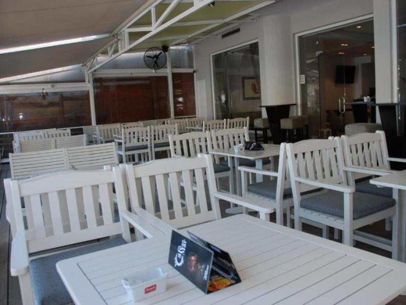 Hotel Mano