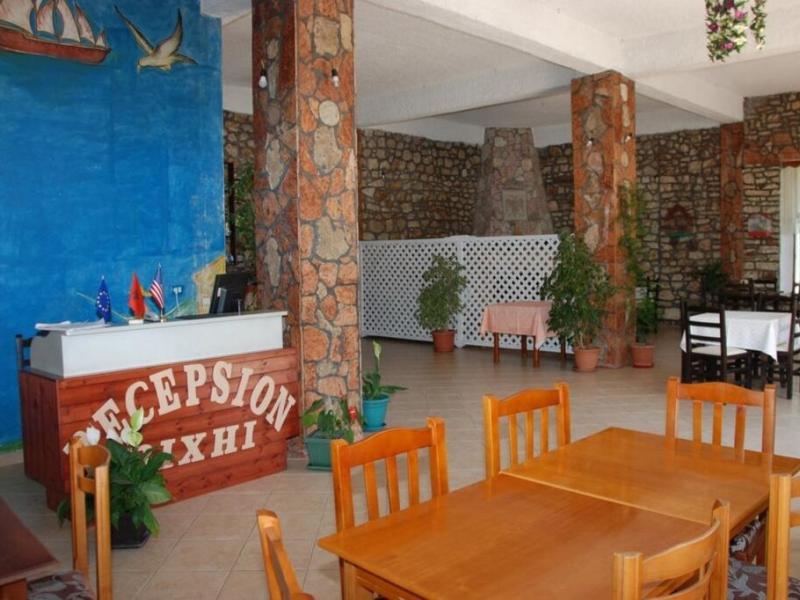 Hotel Rixhi