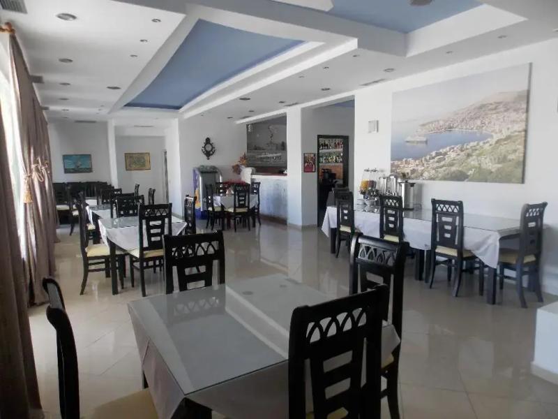 Oskar Hotel