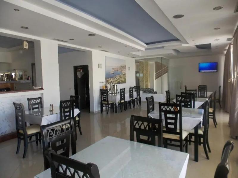 Oskar Hotel