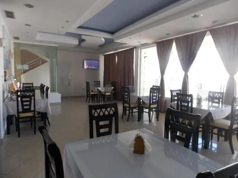 Oskar Hotel