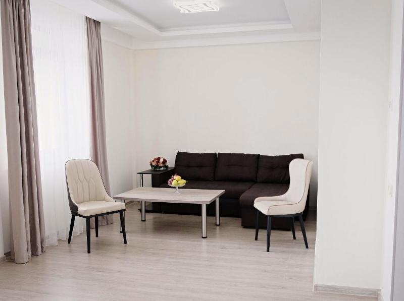 Park Hotel Aluston