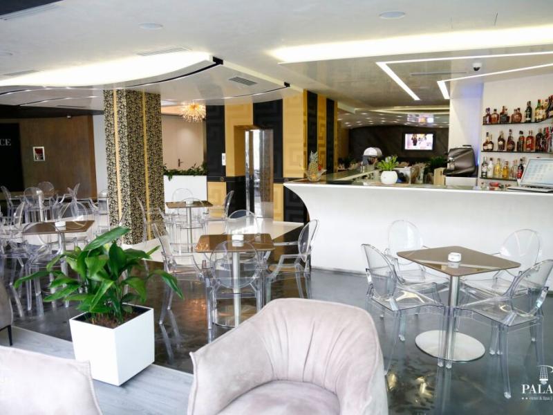 Hotel Palace
