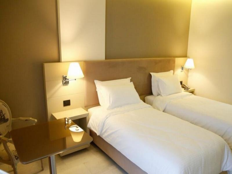 Hotel Palace