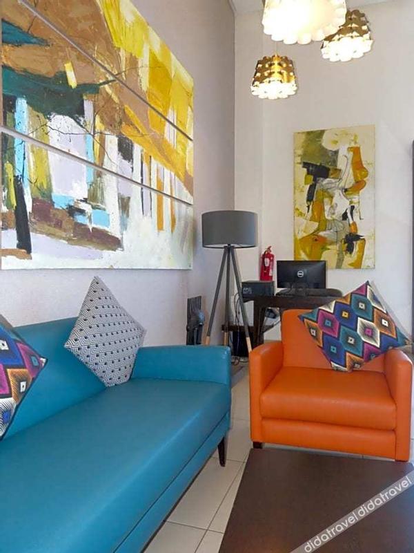 Relax Hotel Casa Voyageurs