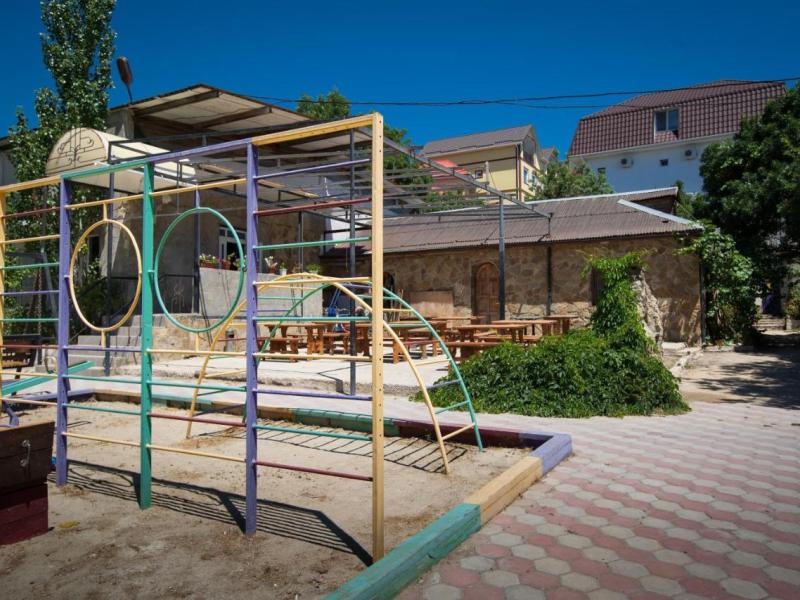 У Александра