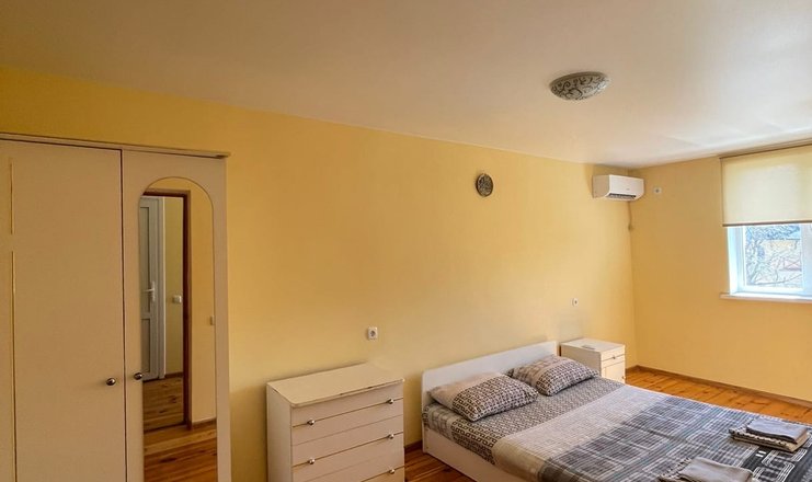 У Александра