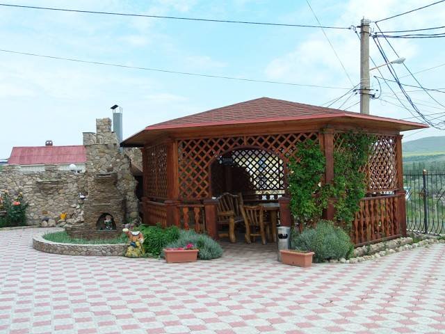 Меганом