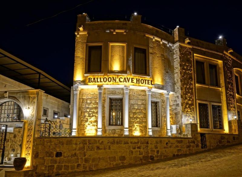 Balloon Cave Hotel