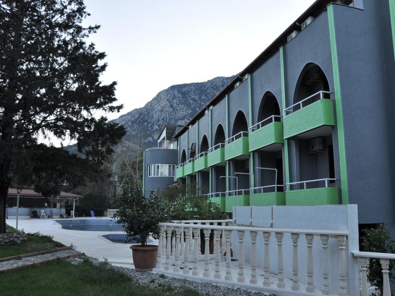 Anita Sunpark Beach Hotel