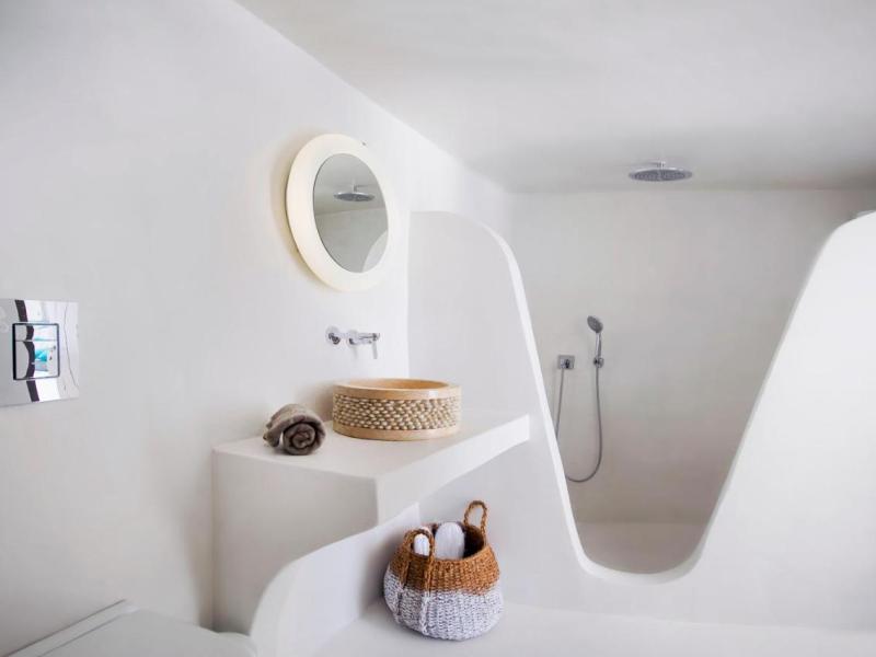 Sophia Luxury Suites