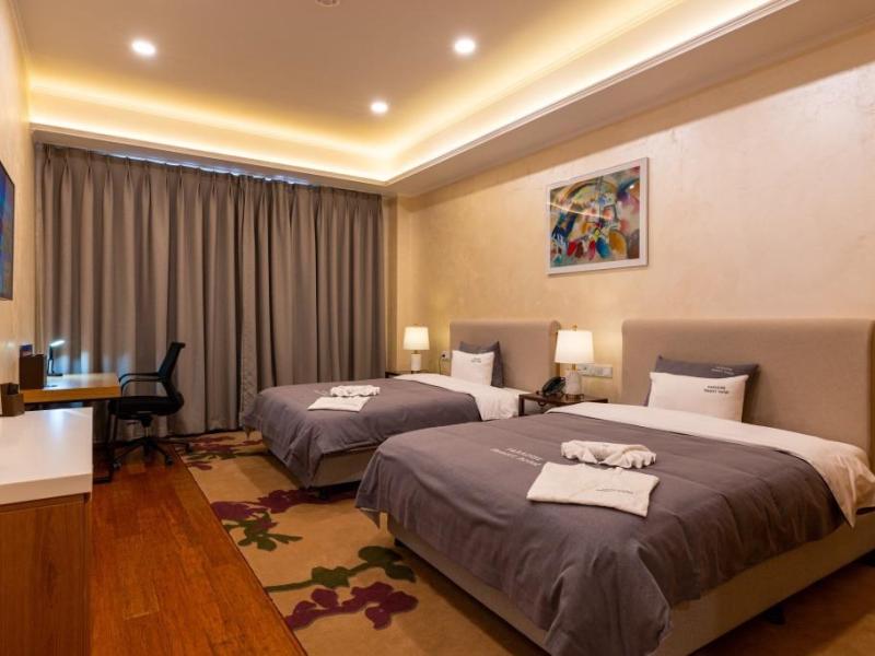 Paradise Resort Hotel