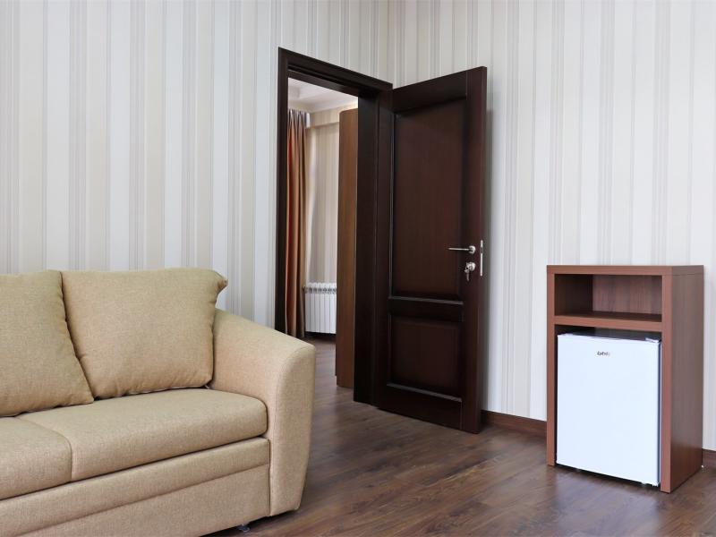 Афалина Плюс (На Аэродромной)