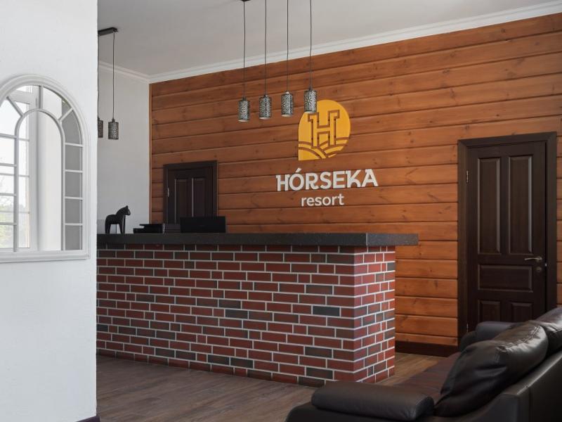 Horseka resort