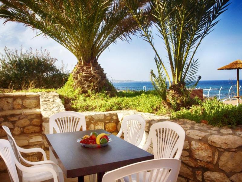 Romantica Beach Villas