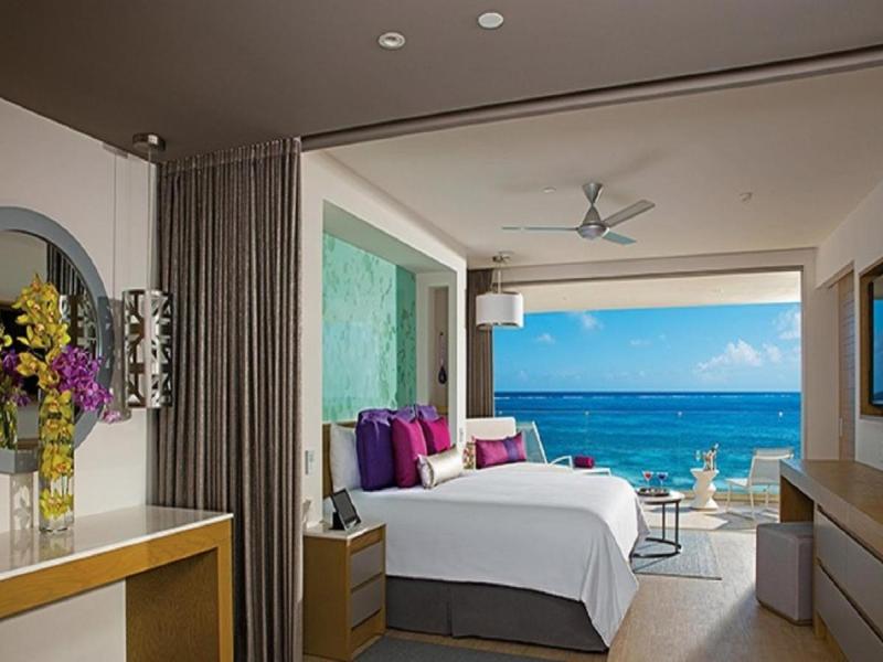 Secrets Riviera Cancun Resort & Spa