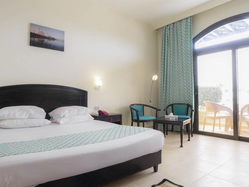 Blend Elphistone Resort